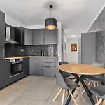 Apartment Lam Felidae - Ac - Balcony Bratislava